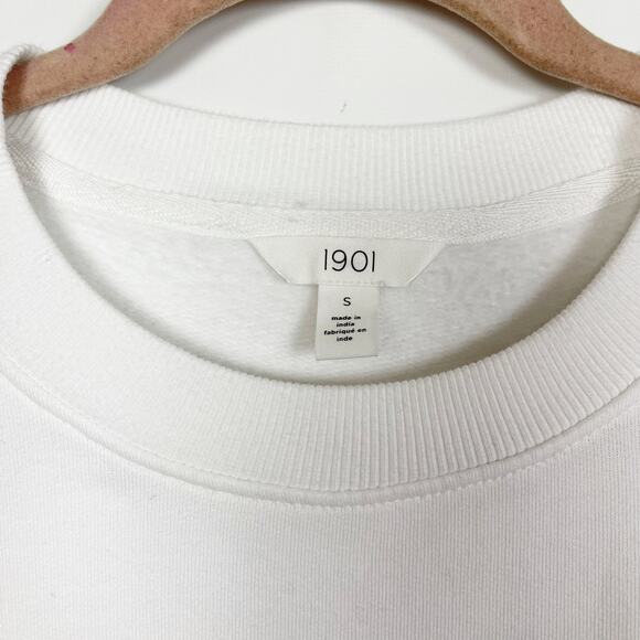 1901 Pop Clink Fizz Sweatshirt White Small NWT Holiday Champagne New Years - Picture 7 of 10